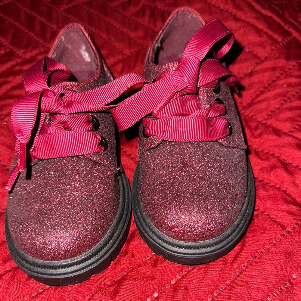 Cat & Jack Pink Dress Shoes Sparkly and Playful